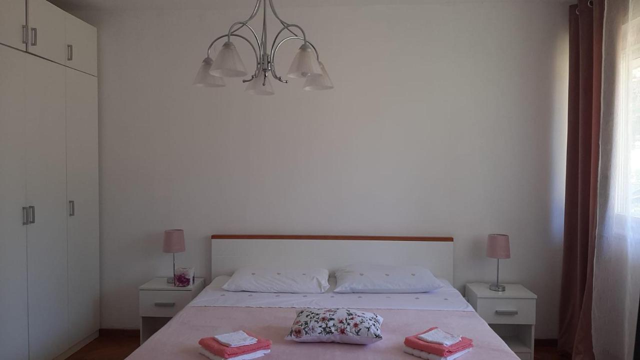 Apartman Iris Split Apartamento Exterior foto